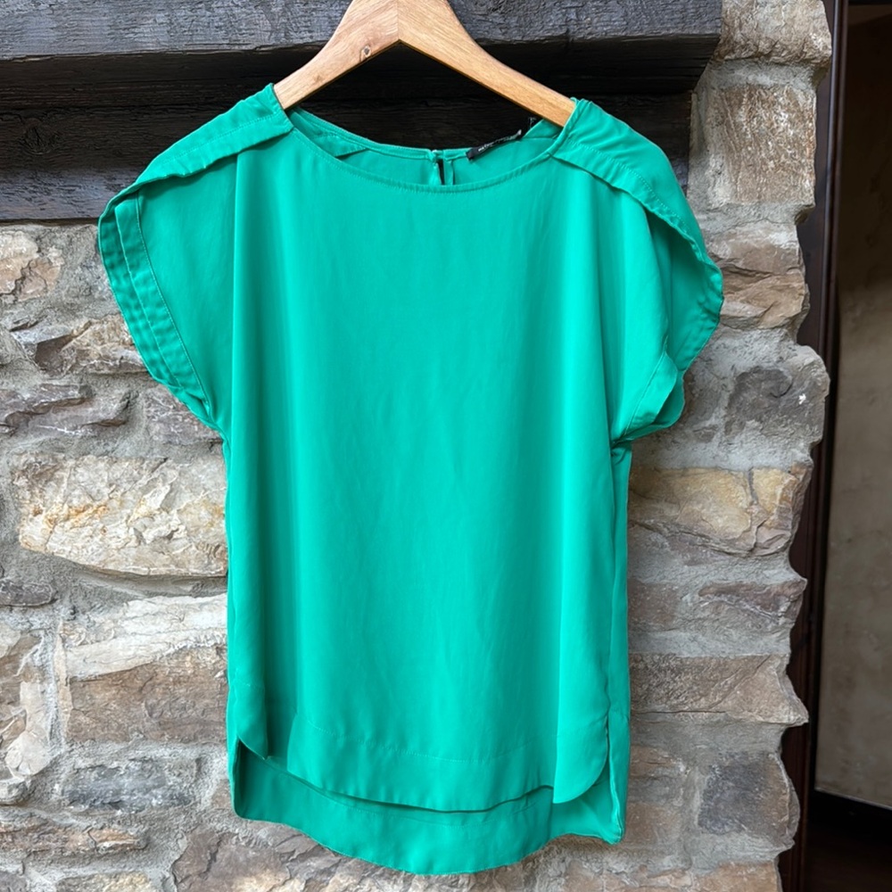 Mexx Green Flutter Sleeve Boxy Blouse